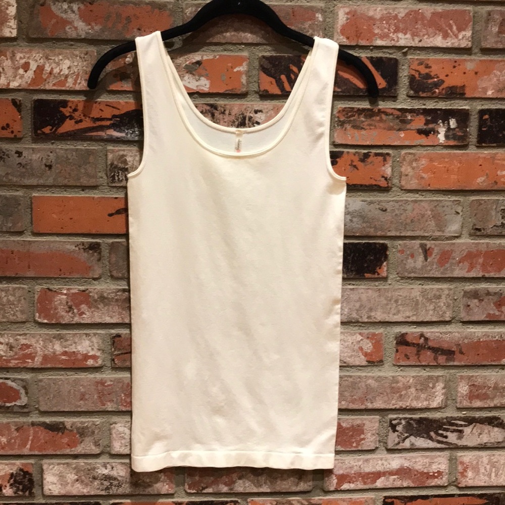 SkinnyTees